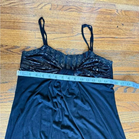 Black Sequin-Detail  Dress - Women's - Picture 4 of 5